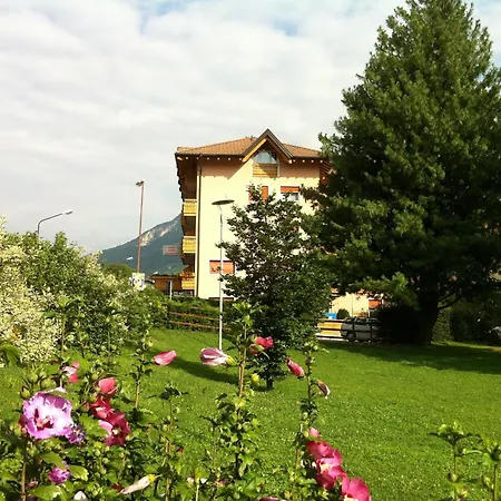 Hotel Dolomiti 3*
