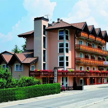 Hotel Dolomiti 3*